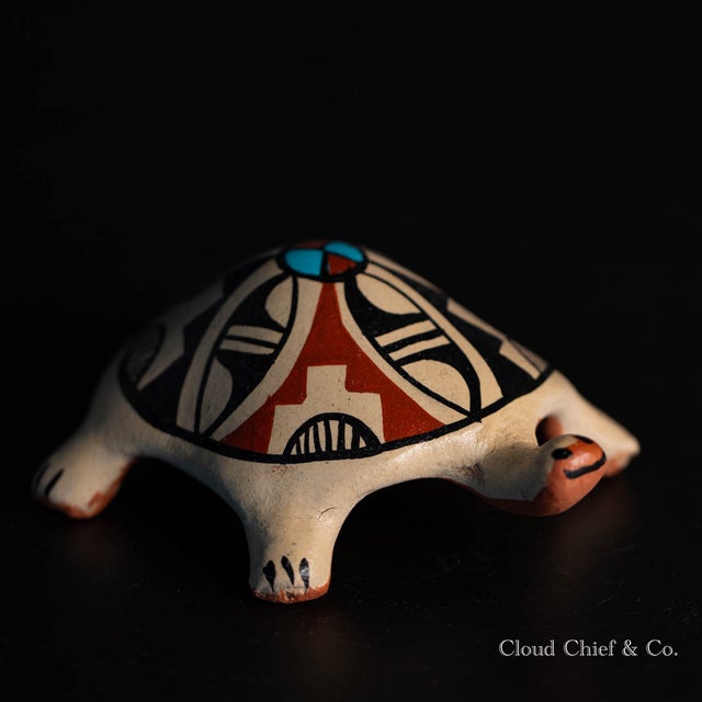 Authentic Native American Handcrafted Pottery | Cloud Chief & Co.