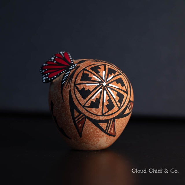 Authentic Native American Handcrafted Pottery | Cloud Chief & Co.