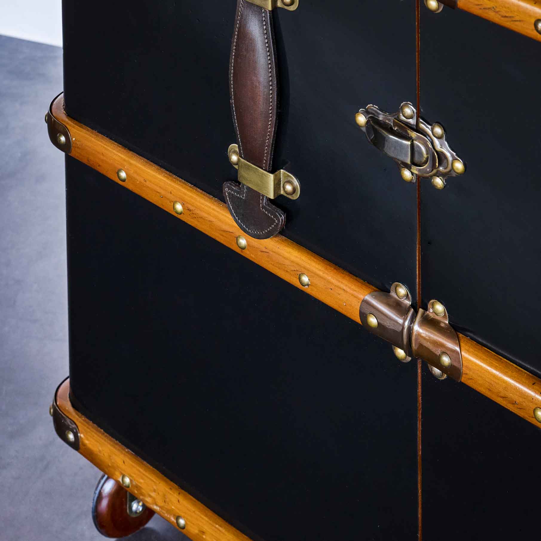 croc. leather steamer trunk bar - Right at Home